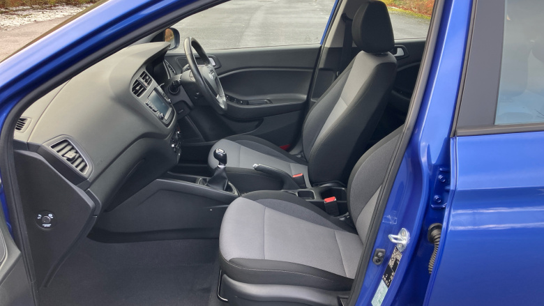 Hyundai i20 1.2 MPi SE 5dr Petrol Hatchback